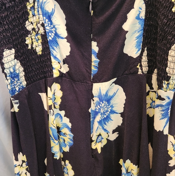 Midi spaghetti strap sun dress - Picture 3 of 4